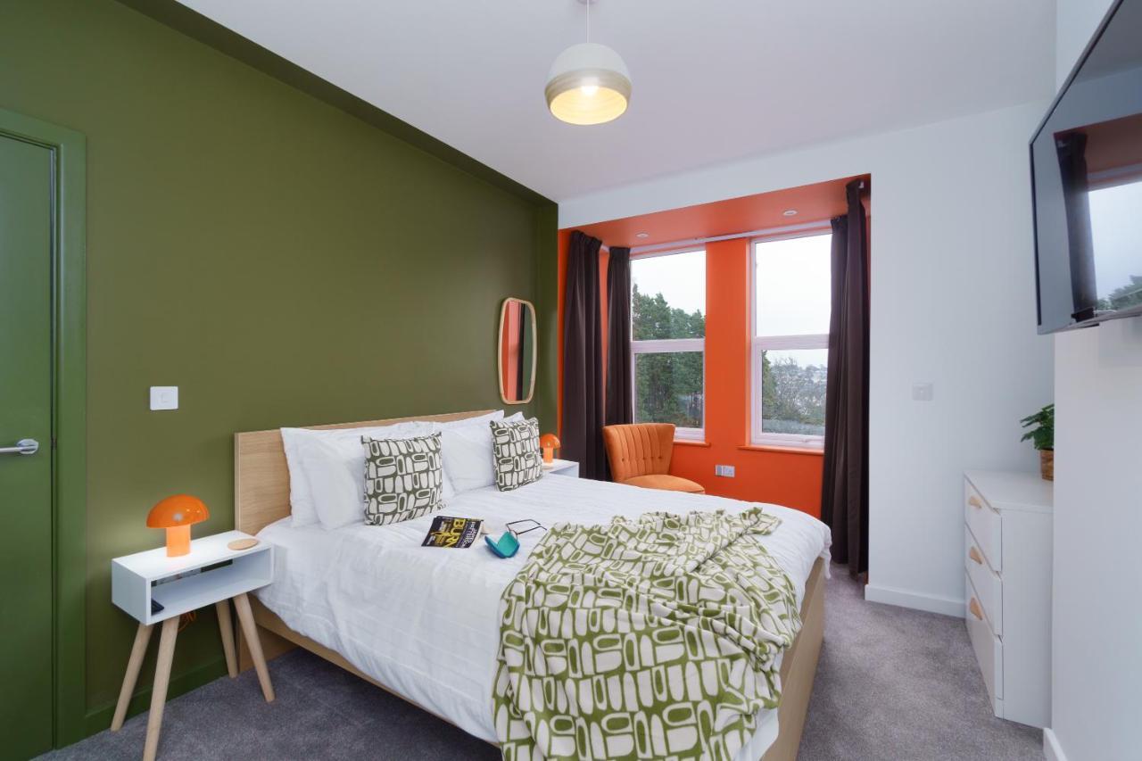 Apartment Two - Private Car Park, Comfortable And Well Equipped - By Ocean City Retreats Plymouth Exterior foto