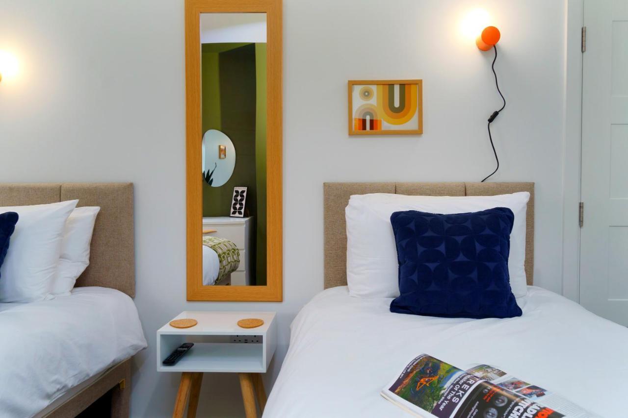 Apartment Two - Private Car Park, Comfortable And Well Equipped - By Ocean City Retreats Plymouth Exterior foto
