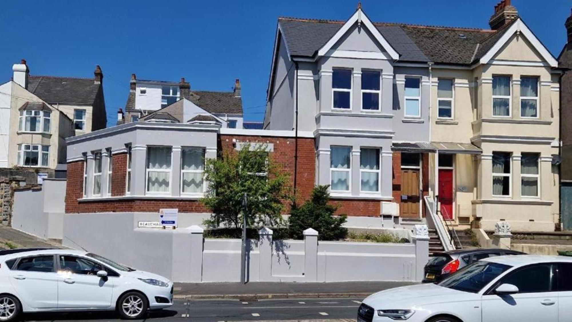 Apartment Two - Private Car Park, Comfortable And Well Equipped - By Ocean City Retreats Plymouth Exterior foto